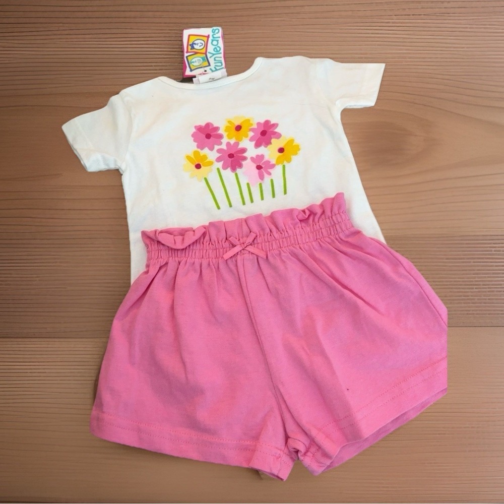 Vintage FunYears Baby Girl 2 Pc Outfit 3-6 Months NOS Floral Top Pink Shorts